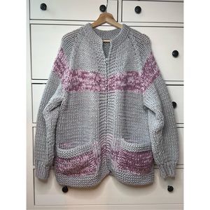 Iceland Scandinavian Women's Size L-XL Striped Wool Blend very big Sweater Gray